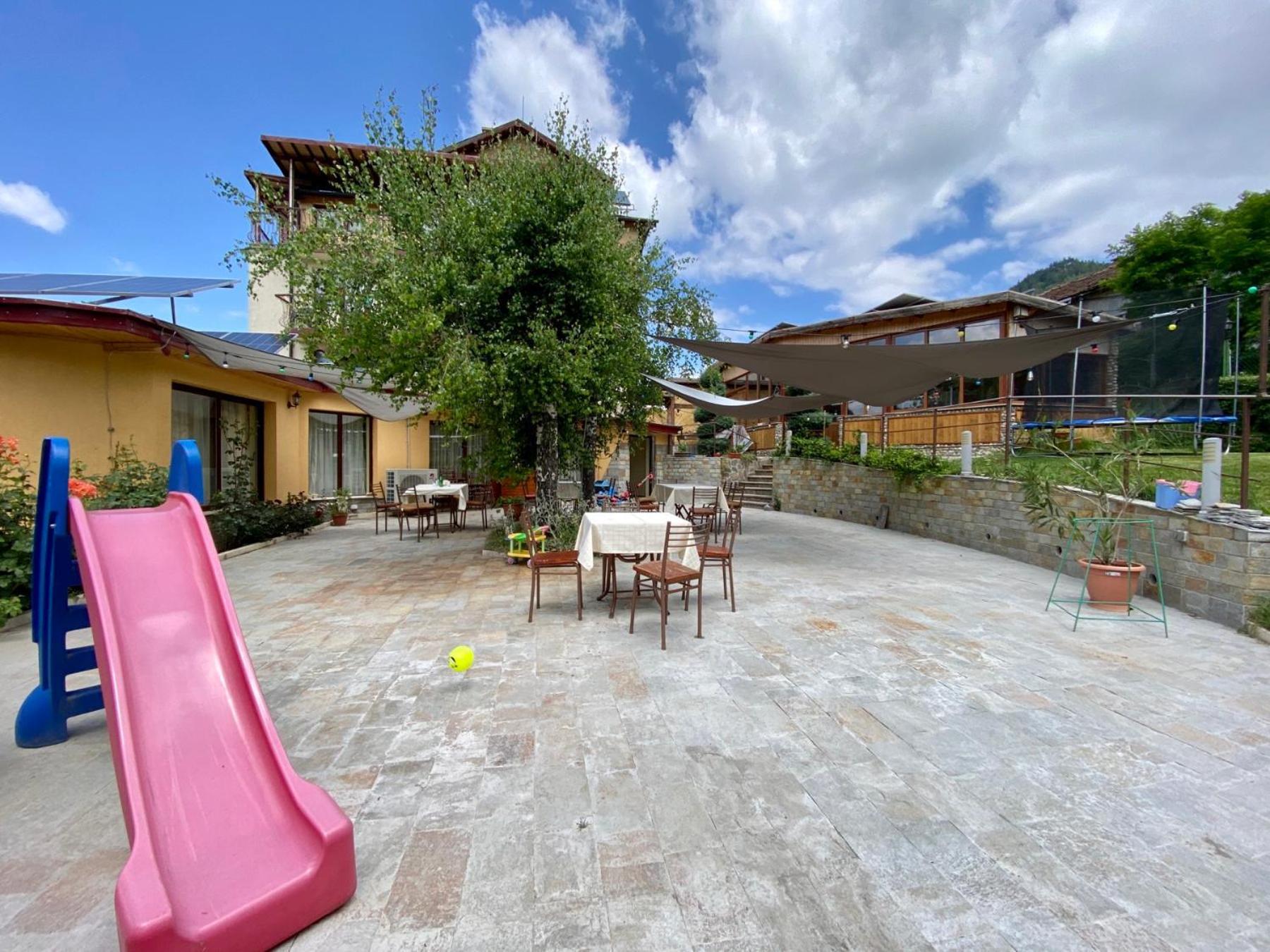 Boryka Family Hotel Asikoria Exterior foto